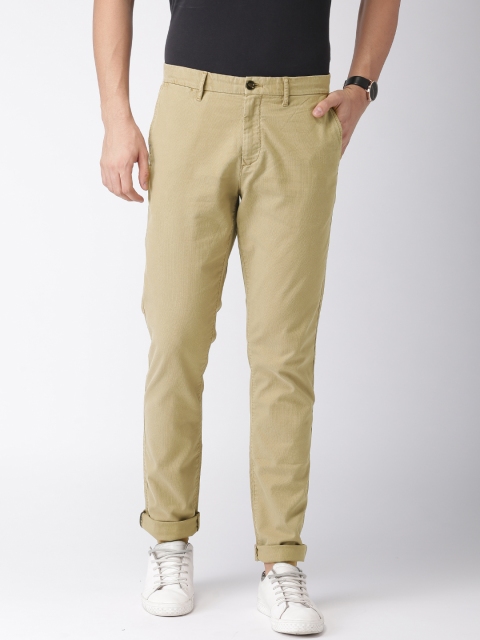 

Tommy Hilfiger Men Khaki Straight Fit Self Design Chinos