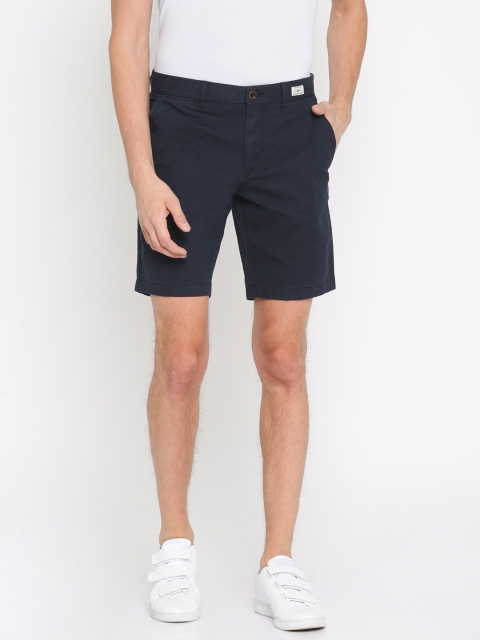 

Tommy Hilfiger Men Navy Blue Printed Slim Fit Regular Shorts