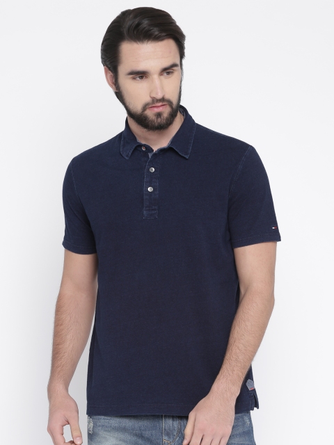 

Tommy Hilfiger Men Blue Solid Polo Collar T-shirt