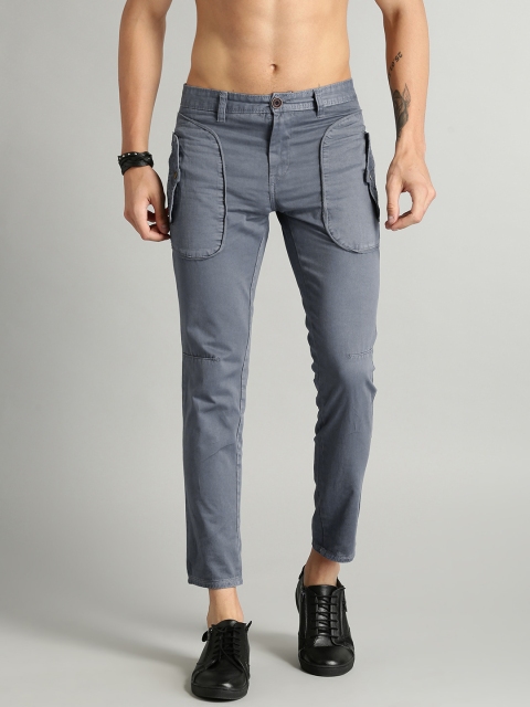 

Roadster Men Grey Regular Fit Solid Ankle-Length Trousers