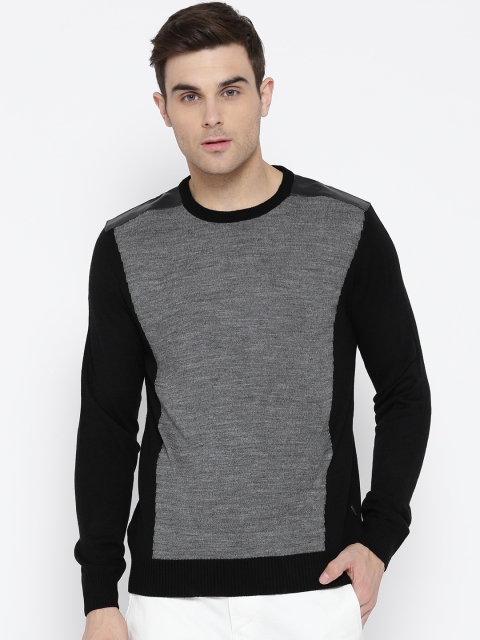 

Flying Machine Men Grey Melange & Black Colourblocked Sweater