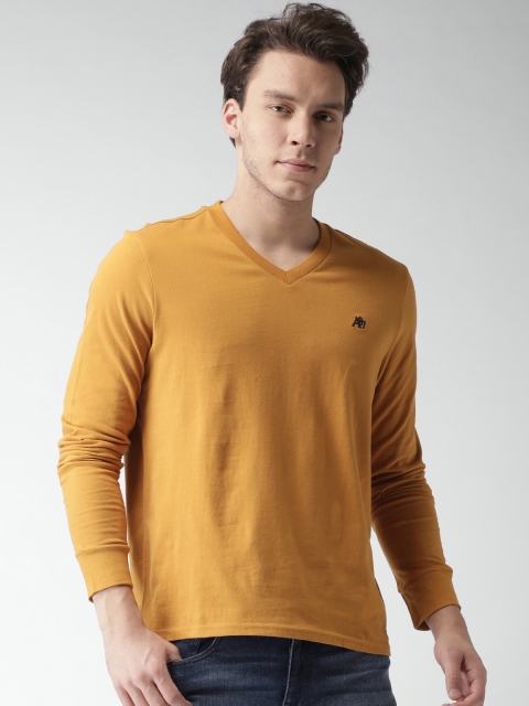 

Aeropostale Men Mustard Solid V-Neck T-shirt