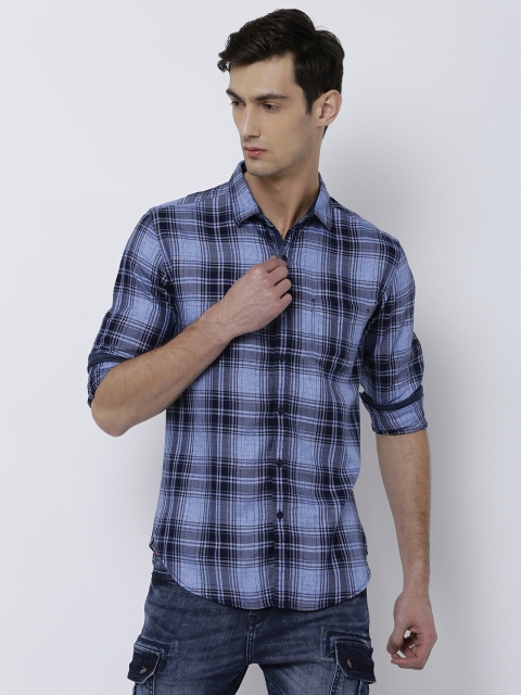 

LOCOMOTIVE Men Navy Blue & Black Slim Fit Checked Casual Shirt