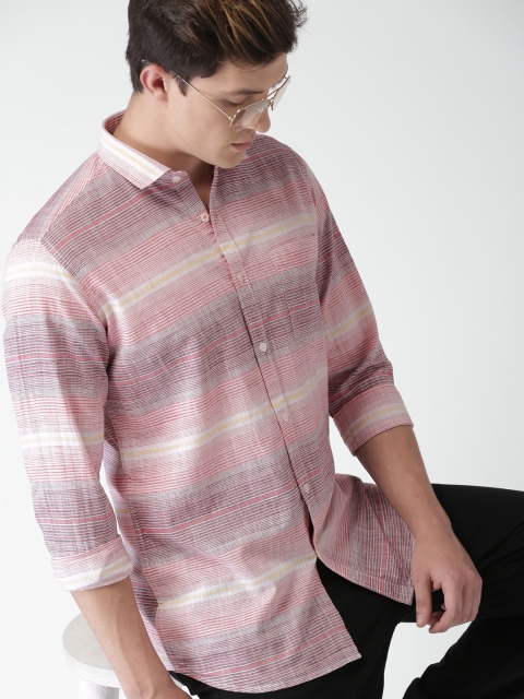 

Mast & Harbour Men Pink & White Slim Fit Striped Casual Shirt