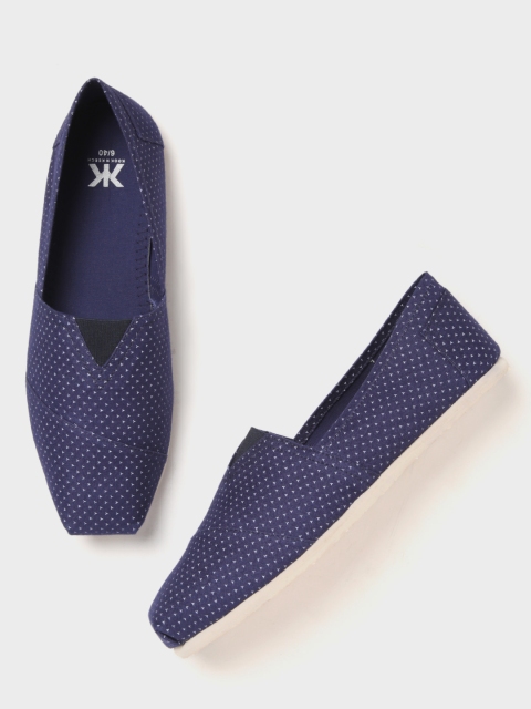 

Kook N Keech Men Blue Printed Slip-On Sneakers