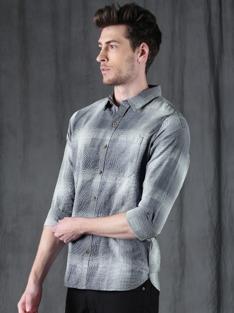 

WROGN Men Blue & Grey Slim Fit Checked Casual Shirt