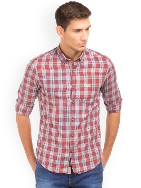 

U.S. Polo Assn. Denim Co. Men Red & Beige Regular Fit Checked Casual Shirt