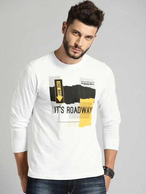 

Roadster Men White Printed Round Neck T-shirt