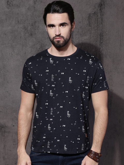 

Roadster Men Navy Printed Round Neck Pure Cotton T-shirt, Navy blue