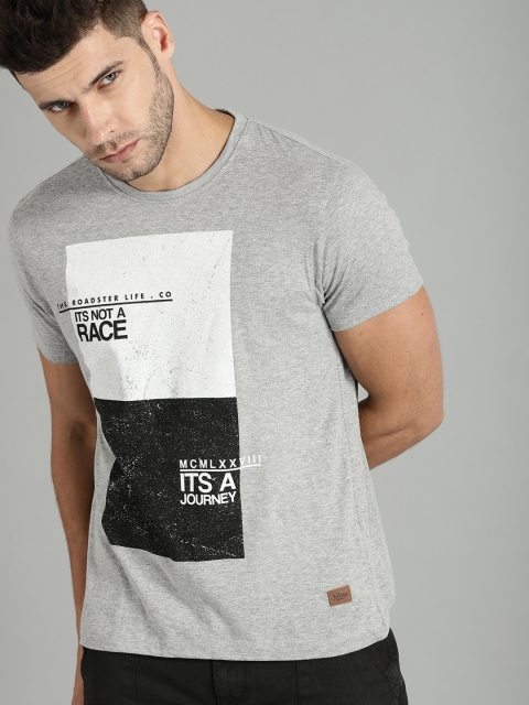 

Roadster Men Grey Printed Round Neck T-shirt