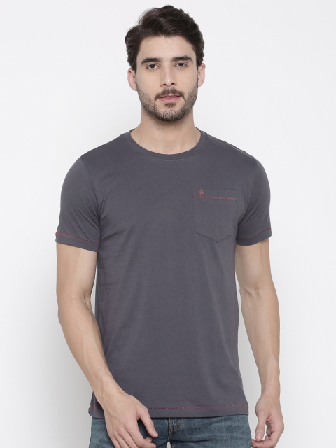 

French Connection Men Grey Slim Fit Solid Round Neck T-shirt