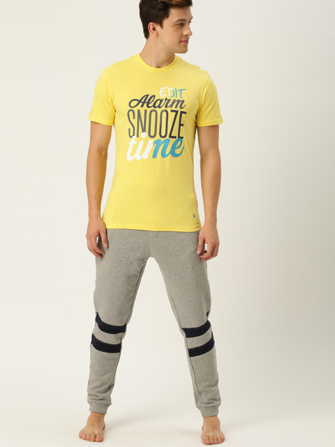 

Undercolors of Benetton Men Yellow Printed Lounge T-shirt
