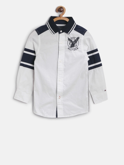 

Tommy Hilfiger Boys Off-White & Navy Blue Regular Fit Solid Casual Shirt