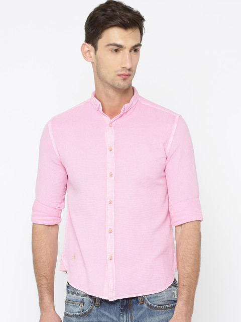 

Pepe Jeans Men Pink Semi Slim Fit Solid Casual Shirt