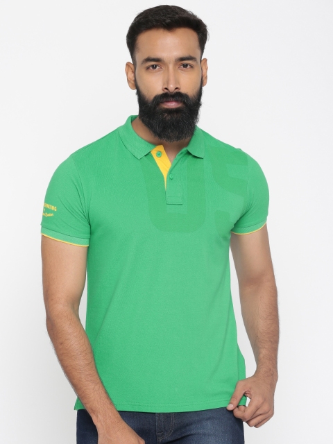 

Pepe Jeans Men Green Solid Polo Collar T-shirt
