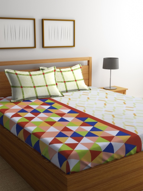 

Dreamscape Green White Geometric Flat 140 TC Cotton 1 Queen Bedsheet with 2 Pillow Covers