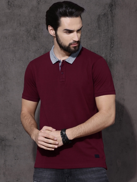 

Roadster Men Maroon Solid Polo Collar T-shirt