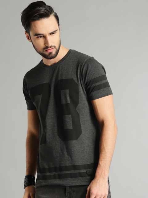 

Roadster Men Charcoal Grey Printed Round Neck T-shirt