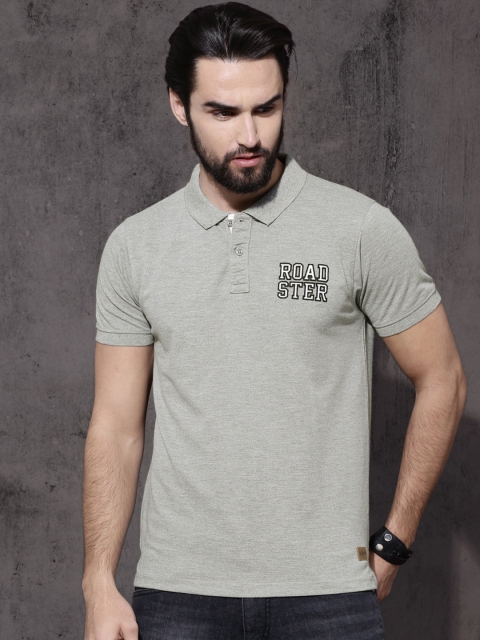 

Roadster Men Grey Solid Polo Collar T-shirt