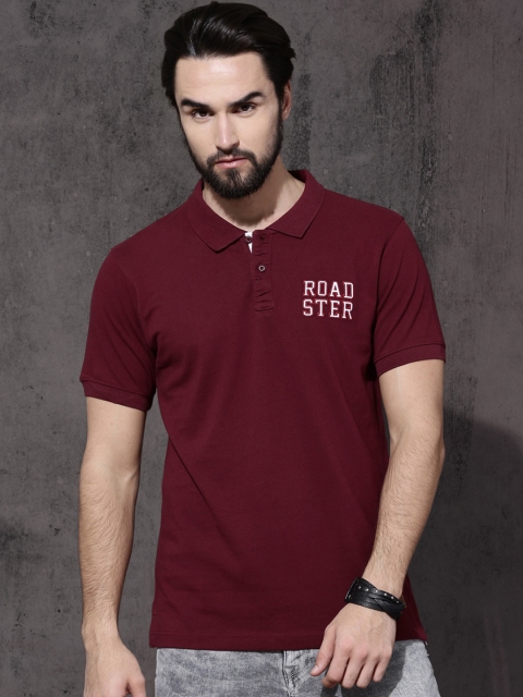 

Roadster Men Maroon Solid Polo Collar T-shirt