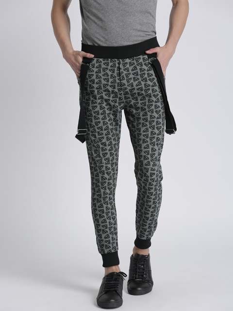 

Splash Men Charcoal Grey Regular Fit Printed Joggers