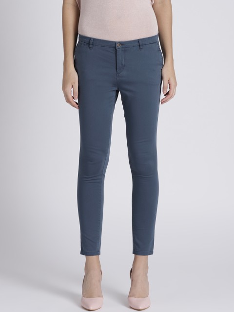 

Splash Women Navy Blue Regular Fit Solid Trousers