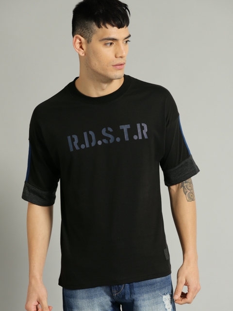 

Roadster Men Black Printed Round Neck T-shirt