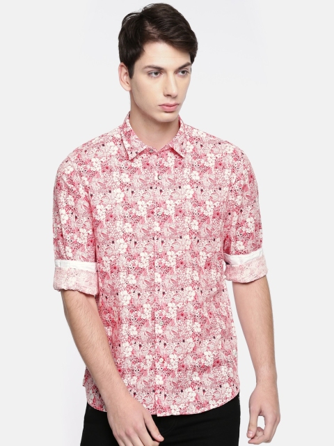 

Blackberrys Men Red & Off-White Printed Slim Fit Casual Shirt