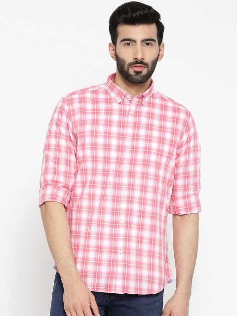 

Blackberrys Men Coral Pink & Off-White Slim Fit Checked Casual Shirt