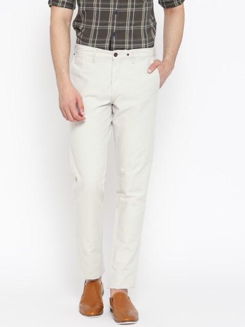 

Blackberrys Men Beige Tapered Fit Solid Regular Trousers