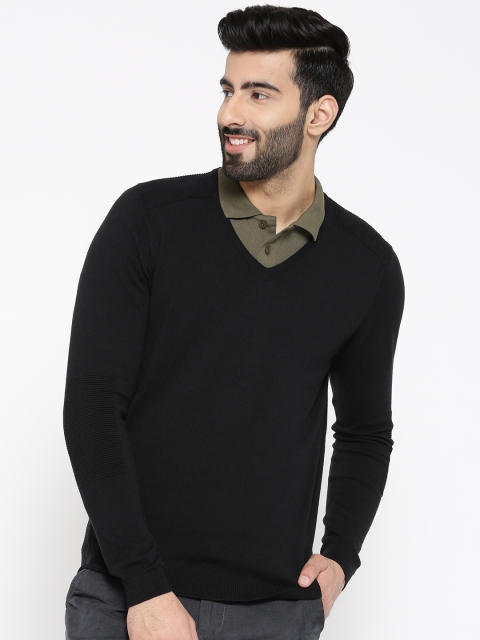 

Blackberrys Men Black Solid Sweater