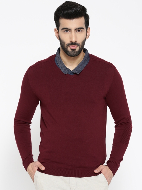 

Blackberrys Men Maroon Solid Sweater