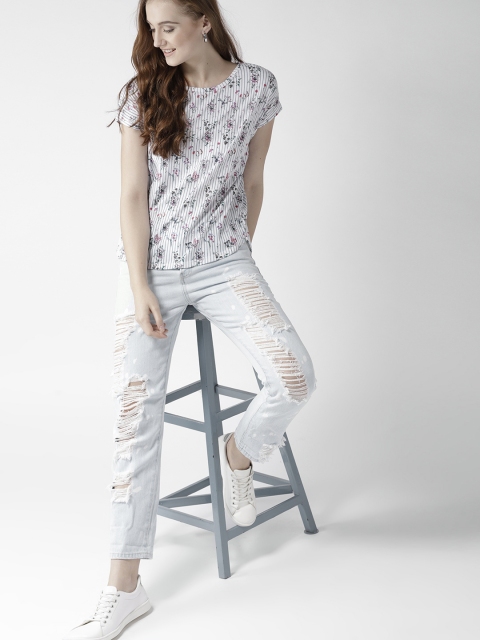 

Mast & Harbour Women White & Blue Striped Round Neck T-shirt