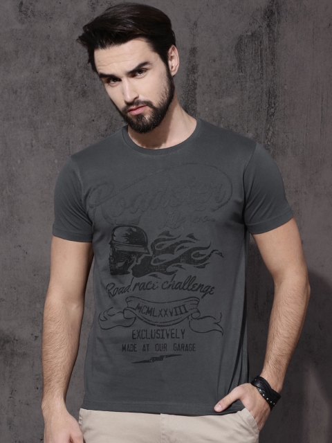 

Roadster Men Charcoal Grey Printed Round Neck T-shirt