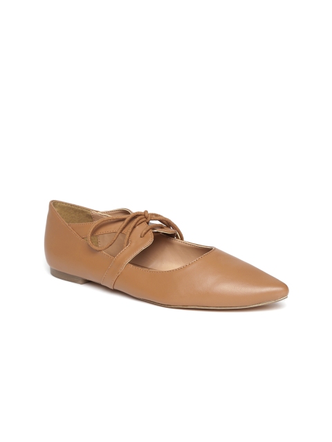

Carlton London Women Brown Solid Flat Shoes