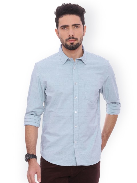 

Basics Men Blue Slim Fit Striped Casual Shirt