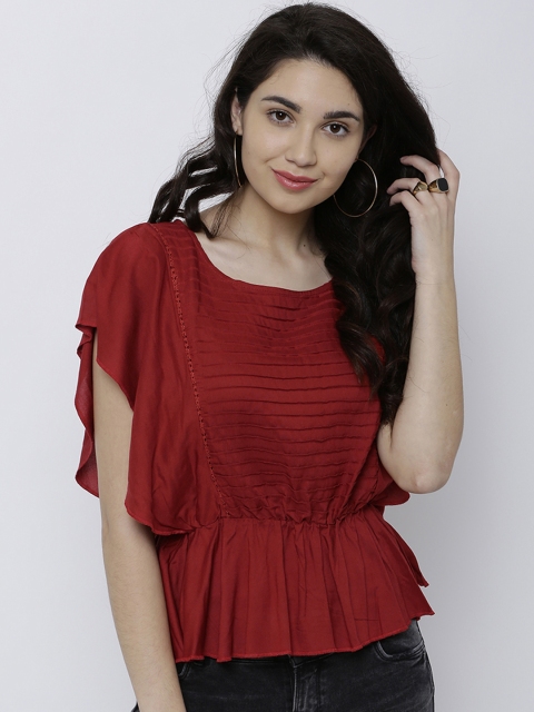 

Tokyo Talkies Women Red Solid Cinched Waist Top