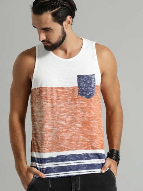 

Roadster Men Rust Red & White Colourblocked Round Neck T-shirt