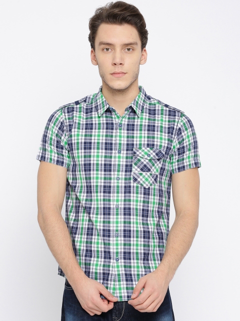 

SPYKAR Men Green & White Slim Fit Checked Casual Shirt