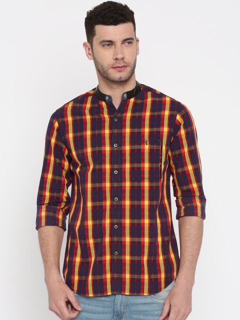 

SPYKAR Men Navy & Red Slim Fit Checked Casual Shirt, Navy blue