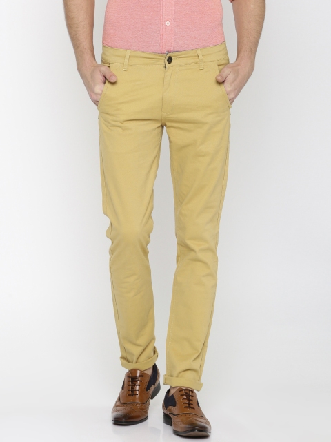 

SPYKAR Men Khaki Slim Fit Solid Chinos