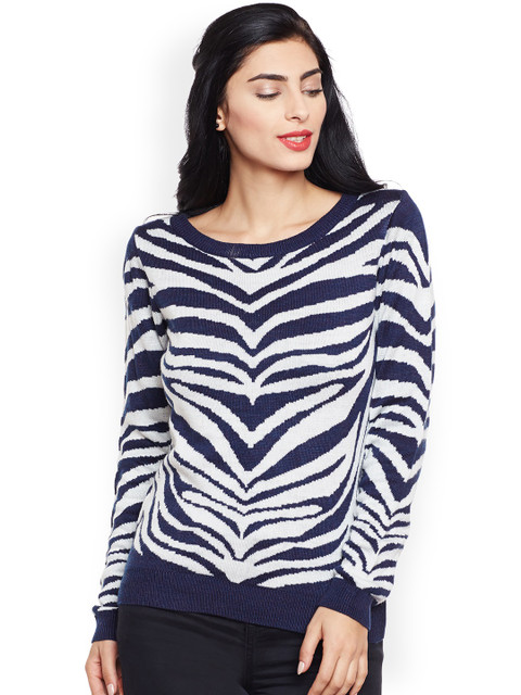 

Latin Quarters Women Blue & White Printed Longline