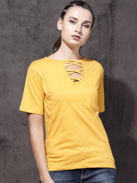 

Roadster Women Mustard Yellow Solid Round Neck T-shirt