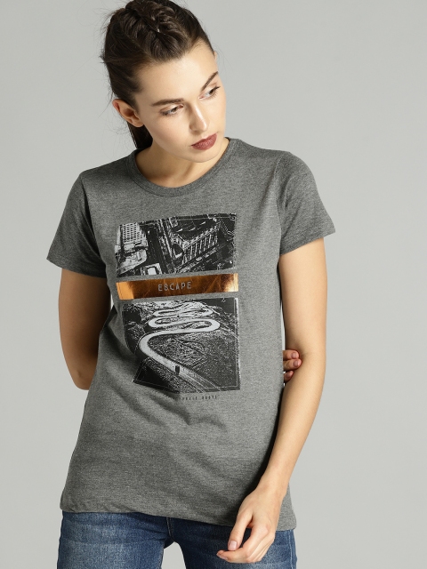 

Roadster Women Grey Printed Round Neck T-shirt