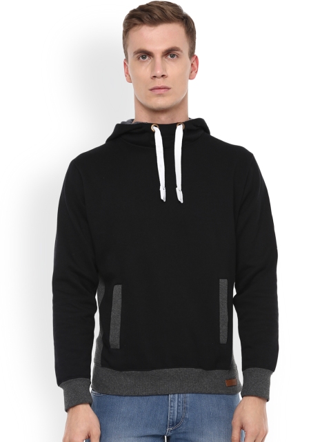 

ELABORADO Men Black Solid Hooded Sweatshirt