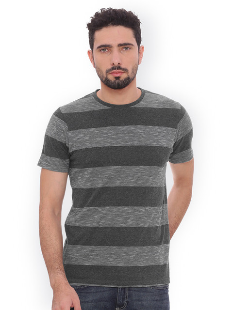 

Basics Men Grey Striped Round Neck T-shirt