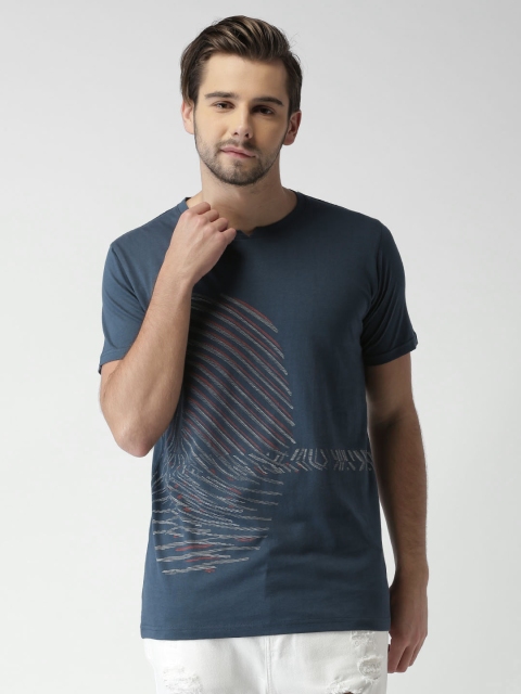 

SHELTR Men Blue Printed Round Neck T-shirt