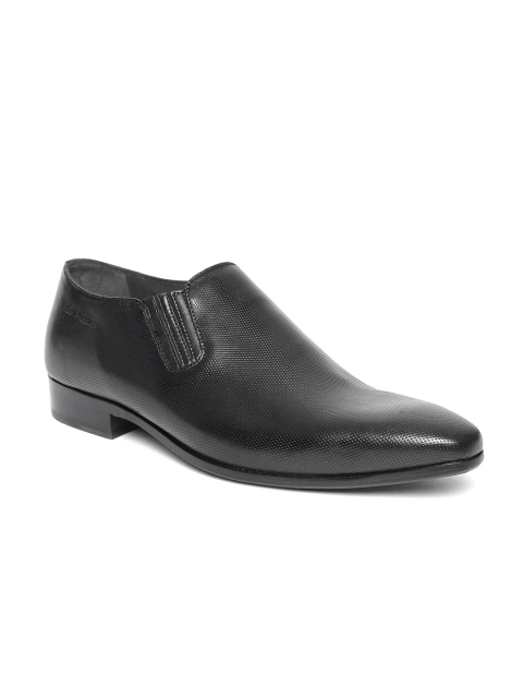 

Hush Puppies Men Black Textured Leather Formal Slip-Ons