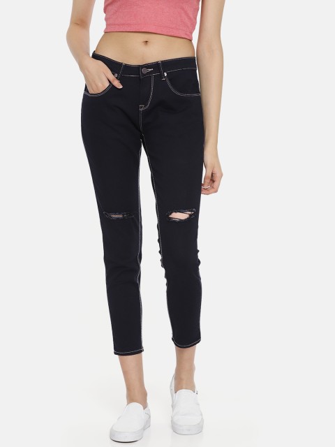 

Moda Rapido Women Blue Skinny Fit Mid-Rise Slash Knee Stretchable Cropped Jeans