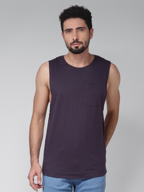 

Blue Saint Men Purple Solid Slim Fit Round Neck T-shirt